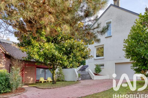 Maison à vendre 8 pièces 169 m² Bois-Guillaume