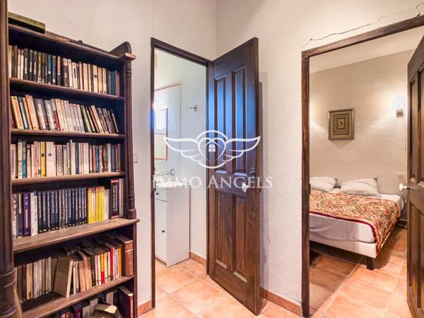 Mas 265 m2, en campagne, au calme absolu