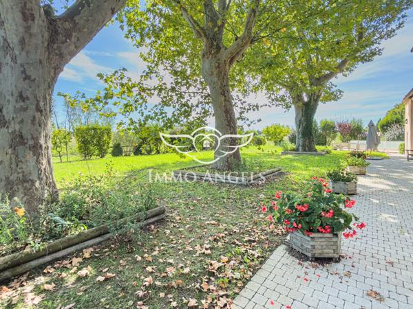 Mas 265 m2, en campagne, au calme absolu