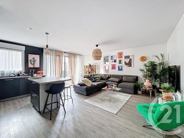 Appartement F3 à vendre  3 pièces - 64 m2 NOISY LE GRAND - 93