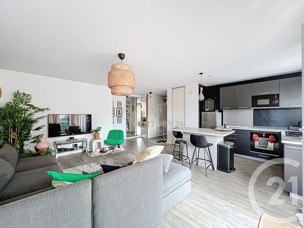 Appartement F3 à vendre  3 pièces - 64 m2 NOISY LE GRAND - 93