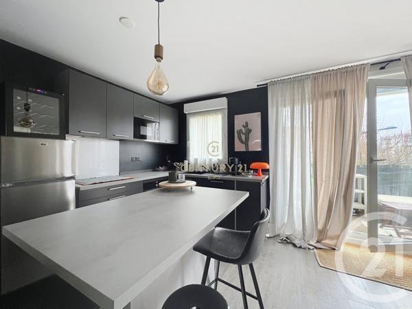 Appartement F3 à vendre  3 pièces - 64 m2 NOISY LE GRAND - 93