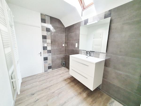 Maison 3 pièces 71 m² Ecommoy