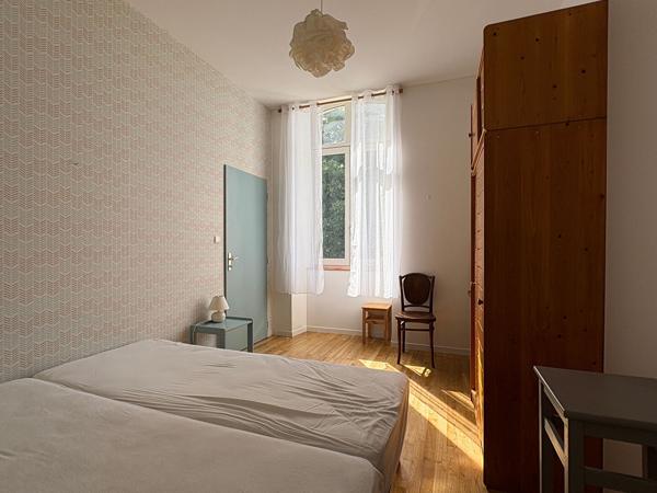 Maison Surgeres 6 pièce(s) 148 m2