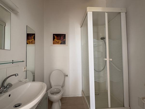 Maison Surgeres 6 pièce(s) 148 m2