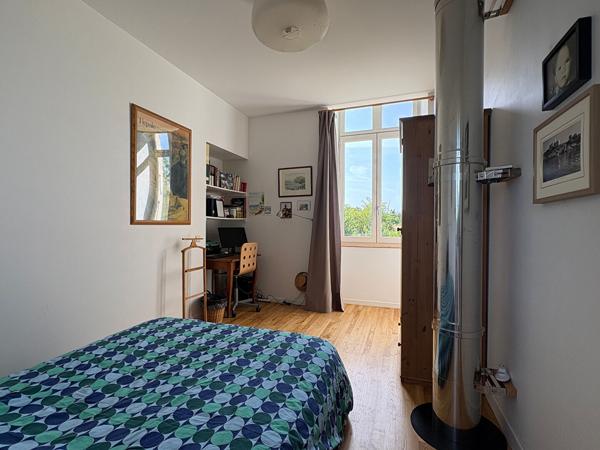 Maison Surgeres 6 pièce(s) 148 m2