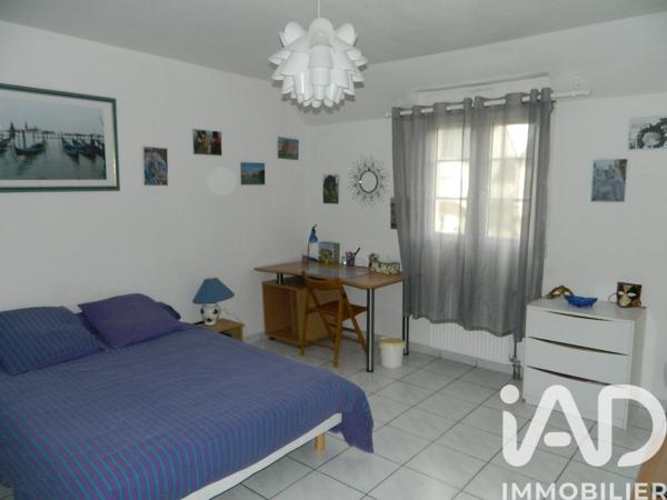 Maison à vendre 8 pièces 145 m² Savigny-le-Temple