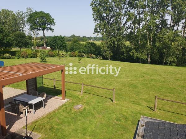 Maison
         5 pièces
        - 126 m² 324 990 € *