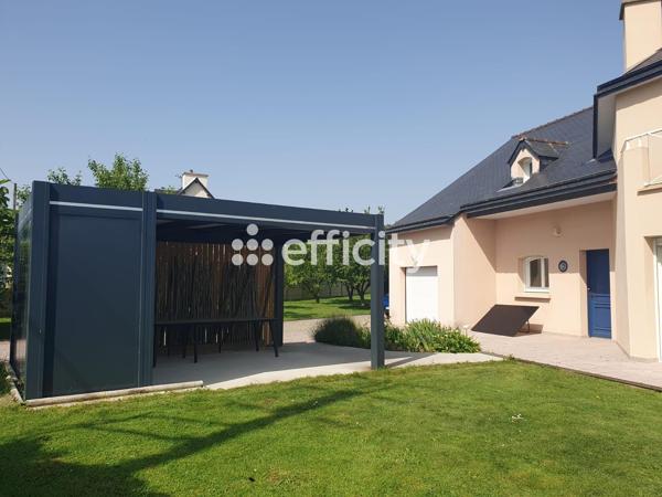 Maison
         5 pièces
        - 126 m² 324 990 € *