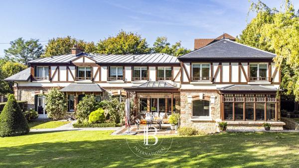 Le Vésinet, Maison 5 Chambres -  240 m² à vendre