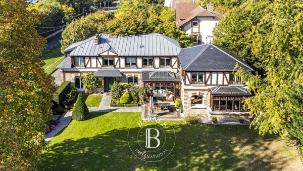 Le Vésinet, Maison 5 Chambres -  240 m² à vendre