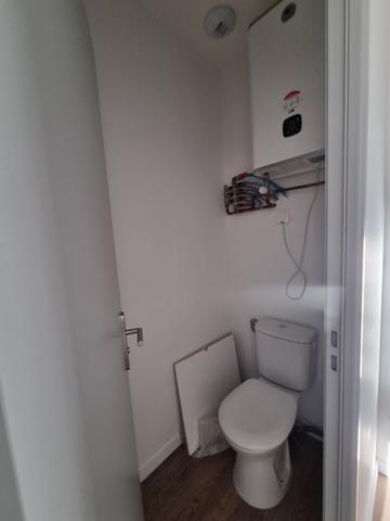 MARMANDE STUDIO DANS IMMEUBLE DE STANDING LOUE