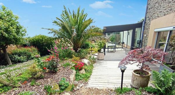 Charme de l’ancien, confort contemporain – Maison de 180 m² à Saint-Pol-de-Léon