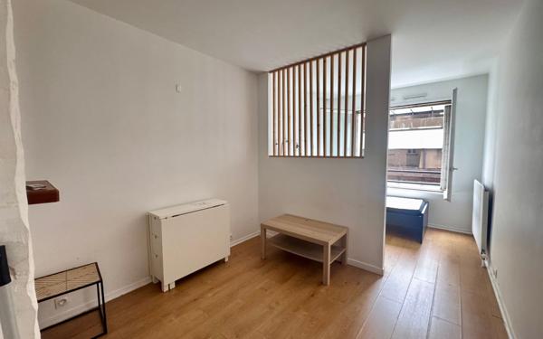 Appartement à vendre    2 pièces • 24 m2 Créteil