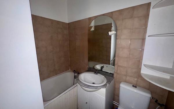 Appartement à vendre    2 pièces • 24 m2 Créteil