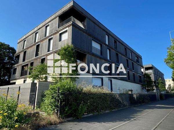 Location Appartement 5 pièces 138.5 m² - 13 BOULEVARD DE LA CHARITÉ Caen 14000