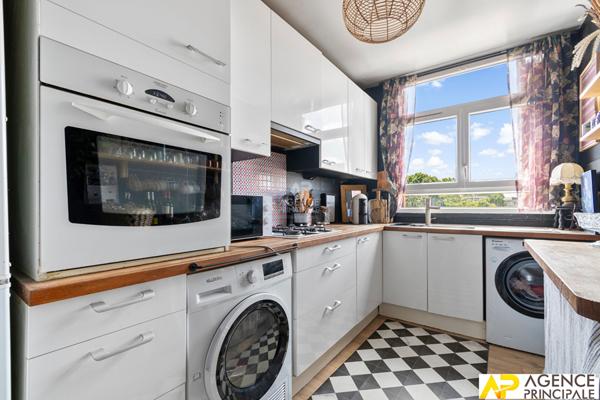 Appartement Maisons Laffitte 5 pièce(s)69 m2 - ascenseur - dernier étage €398 000 ** - Référence 4505