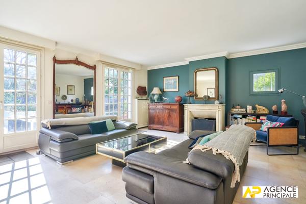 Maison Maisons Laffitte 6 pièce(s) 140 m2 exclusivite 4 chambres-parc-ermitage 1 195 000 € ** - Référence 4558-cpy