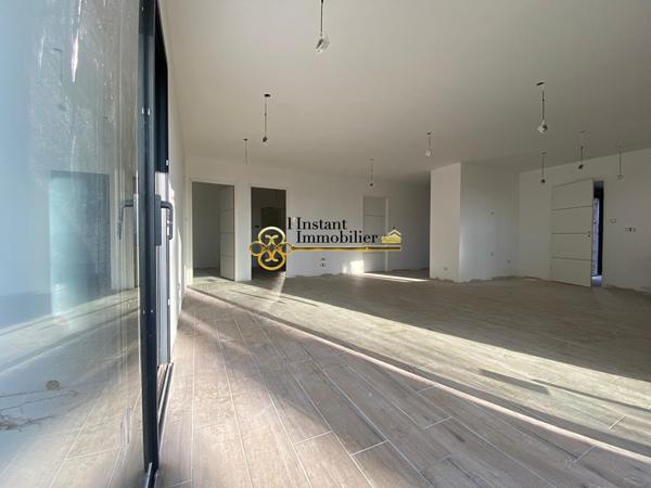 Maison neuve Landerneau 5 pièce(s) 130.48 m2