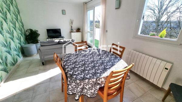 Appartement T4 lumineux avec grand balcon filant, cave et garage