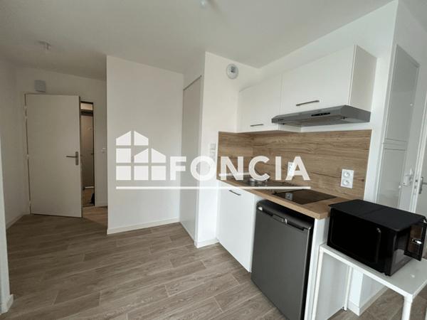 Location Studio meublé 29.89 m² - RESIDENCE CLOS DU HARAS La Roche Sur Yon 85000