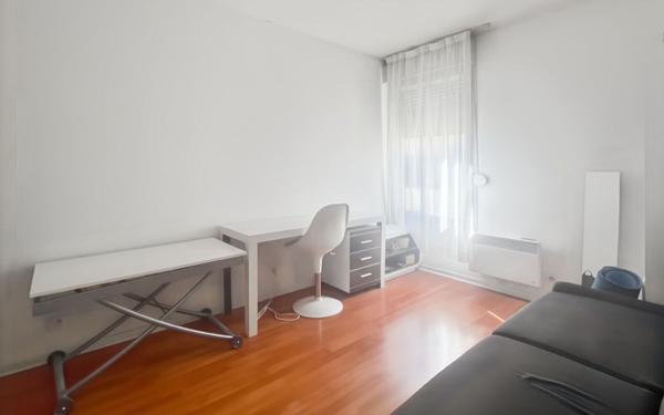 Appartement à vendre    1 pièce • 18,04 m2 Nantes