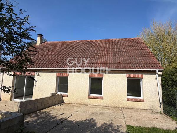 Pavillon de plain pied , 3 chambres, à vendre à PERONNE (80200).