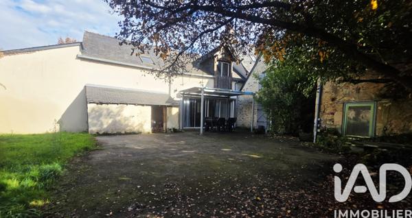 Maison à vendre 7 pièces 180 m² Bazouges Cré sur Loir