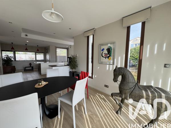Maison à vendre 5 pièces 276 m² Castelnau-le-Lez