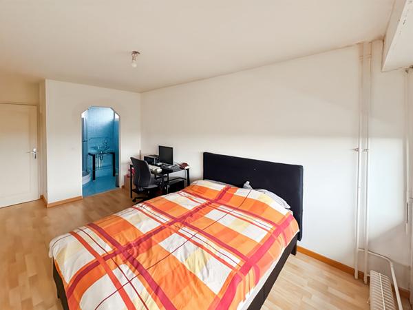 Appartement Melun 5 pièce(s) avec garage et cave