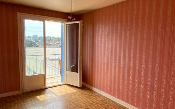 Appartement à vendre    3 pièces • 67 m2 Voiron