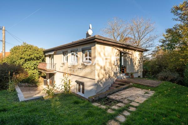 Maison individuelle sur sous-sol au calme avec un jardin de 800 m2