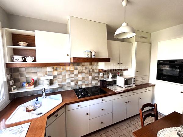 Vente
                Appartement62 m² - 3 Pièces -
                    CAEN (14000)