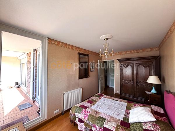 Vente
                Appartement62 m² - 3 Pièces -
                    CAEN (14000)