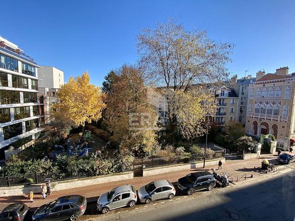 Appartement Neuilly Sur Seine 5 pièce(s) 124 m2