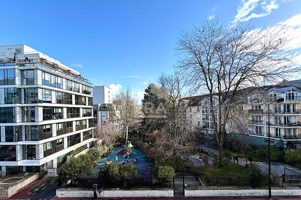 Appartement Neuilly Sur Seine 5 pièce(s) 124 m2