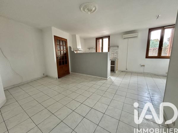 Location maison 3 pièces 52 m² Saint-Geniès-de-Fontedit
