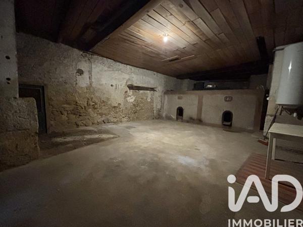 Location maison 3 pièces 52 m² Saint-Geniès-de-Fontedit