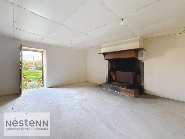 Dépendances à réhabiliter sur 1400 m² de terrain