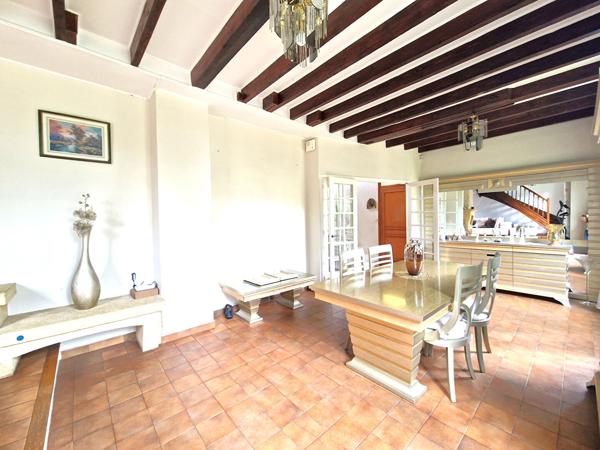 Maison 6 pièces 110 m2