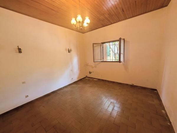 Maison divisée en 2 appartements T3 avec jardins et garage