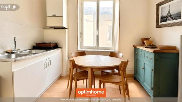 Appartement 3 chambres – 1er étage – Faibles charges et Locataire en place - (possibilité d'acquérir l'immeuble complet)