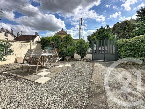 Maison à vendre  4 pièces - 104,47 m 2   STE SAVINE  - 10