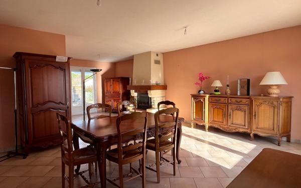 Maison à vendre    6 pièces • 84 m2 Saint-Denis-en-Val