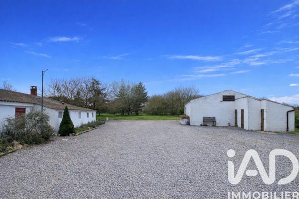 Maison à vendre 5 pièces 125 m² Champagné-les-Marais