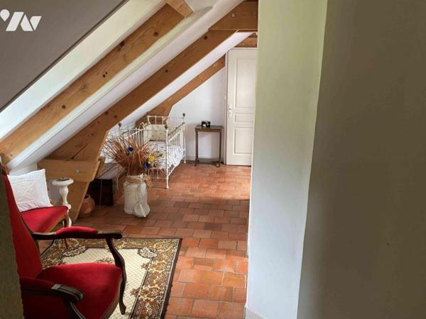 SAINT AUBERT SUR ORNE: Maison en pierres sur 3 231 m² de terrain