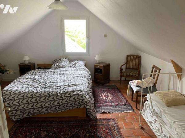 SAINT AUBERT SUR ORNE: Maison en pierres sur 3 231 m² de terrain