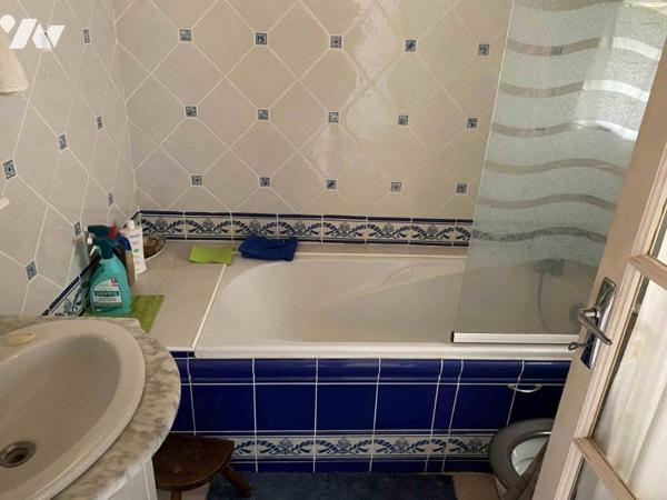 SAINT AUBERT SUR ORNE: Maison en pierres sur 3 231 m² de terrain