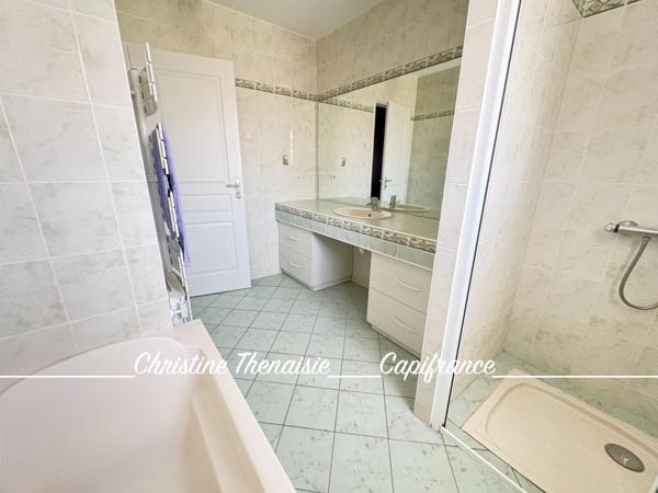 Maison à vendre 4 pièces Plain-Pied - 3 chambres - Garage - SAINT HILAIRE DE RIEZ (85)