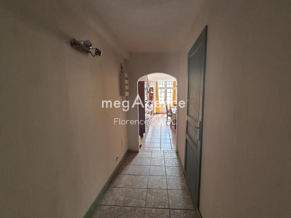 Maison à SAINT-JEAN-D'ANGELY, 17400 - 7 pièces 297m²